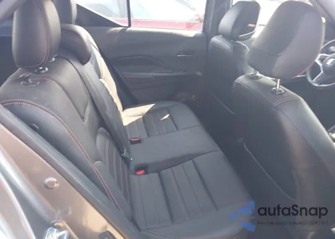 2018 Nissan Kicks Sr из США, поврежденный, VIN 3N1CP5CU0JL518623